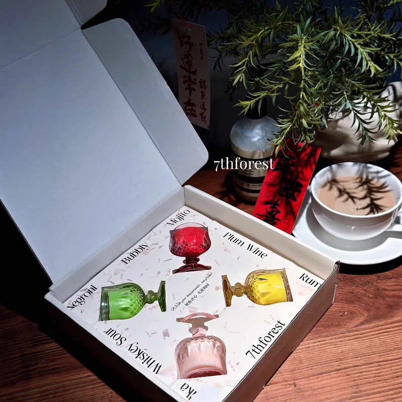 ชุดของขวัญเทียนหอมรูปทรงแก้วไว - Holiday Candle Set บทวิจารณ์และราคา